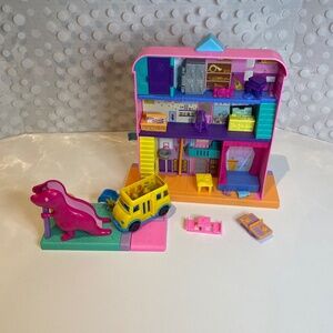 Polly Pocket Pollyville 📚🚌Mighty School with Field Trip play set